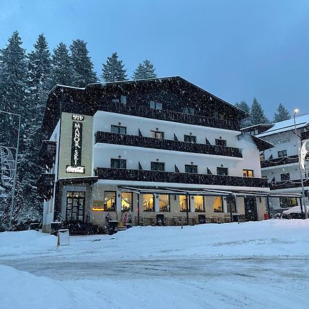 Manor Ski Hotel Predeal Eksteriør billede